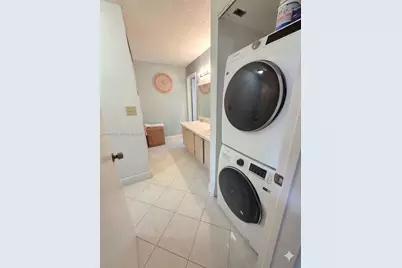 1751 NW 75th Ave #313, Plantation, FL 33313 - Photo 7
