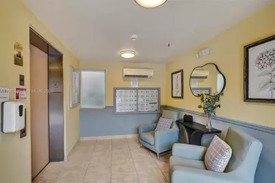 12547 Imperial Isle Dr #206, Boynton Beach, FL 33437 - Photo 3