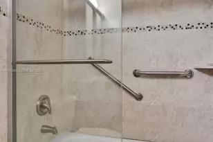 5520 Lakeside Dr, Margate, FL 33063 - Photo 21