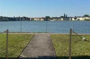 1481 NE Miami Gardens Dr, Miami, FL 33179 - Photo 23