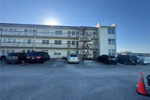 1481 NE Miami Gardens Dr, Miami, FL 33179 - Photo 3