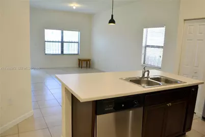 164 NE 23rd Ter, Homestead, FL 33033 - Photo 27