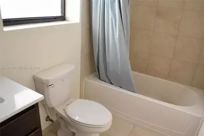 164 NE 23rd Ter, Homestead, FL 33033 - Photo 13