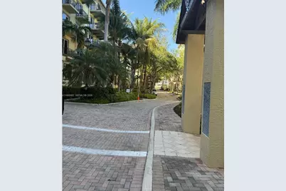 2625 NE 14th Ave #406, Wilton Manors, FL 33334 - Photo 41