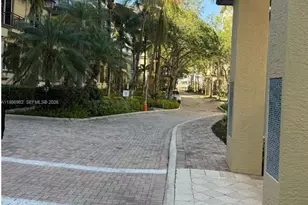 2625 NE 14th Ave, Wilton Manors, FL 33334 - Photo 41