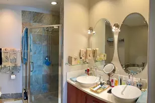 2625 NE 14th Ave, Wilton Manors, FL 33334 - Photo 25