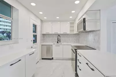 3020 Marcos Dr #S106, Aventura, FL 33160 - Photo 7