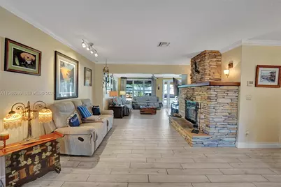 1446 Nautilus Isle, Dania Beach, FL 33004 - Photo 25