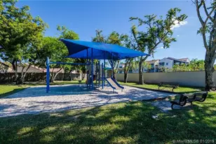 17751 NW 63rd Ct, Hialeah, FL 33015 - Photo 5