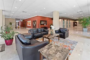 400 SE Kings Point Dr, Sunny Isles Beach, FL 33160 - Photo 39