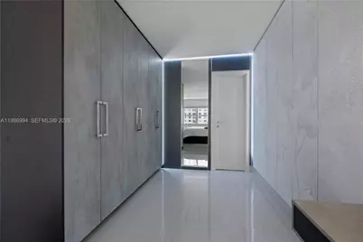 400 SE Kings Point Dr #822-23, Sunny Isles Beach, FL 33160 - Photo 17