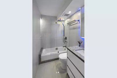 400 SE Kings Point Dr #822-23, Sunny Isles Beach, FL 33160 - Photo 25