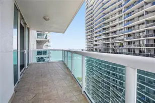 1800 N Bayshore Dr, Miami, FL 33132 - Photo 31