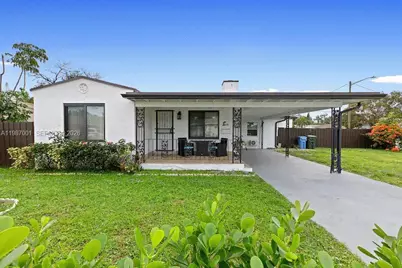 1608 NE 34th St, Oakland Park, FL 33334 - Photo 1