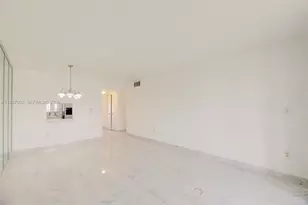 8951 Sunrise Lakes Blvd, Sunrise, FL 33322 - Photo 13