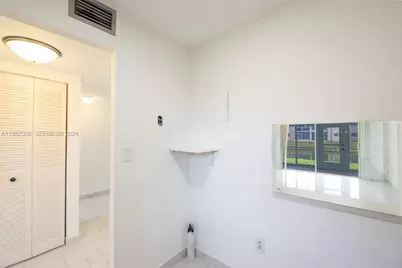 8951 Sunrise Lakes Blvd #105, Sunrise, FL 33322 - Photo 19