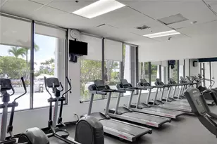 100 Bayview Dr, Sunny Isles Beach, FL 33160 - Photo 35