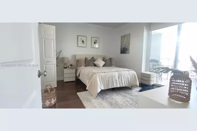 170 SE 14th St #2805, Miami, FL 33131 - Photo 17