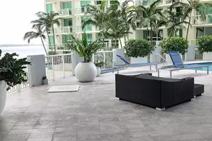 170 SE 14th St, Miami, FL 33131 - Photo 35