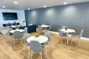 170 SE 14th St, Miami, FL 33131 - Photo 37