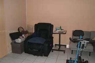 8415 SW 107th Ave, Miami, FL 33173 - Photo 11