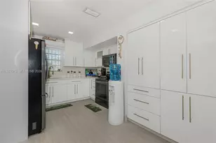 7171 Sheridan St, Hollywood, FL 33024 - Photo 9