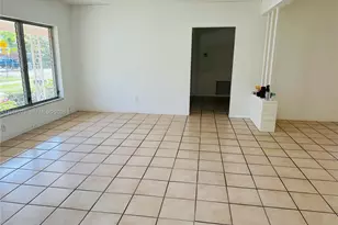 5705 SW 39th St, Miami, FL 33155 - Photo 11