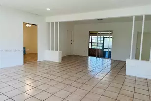 5705 SW 39th St, Miami, FL 33155 - Photo 9