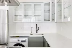 3660 NE 166th St, North Miami Beach, FL 33160 - Photo 3