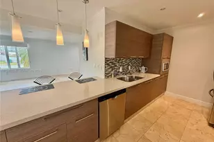 211 189th Terrace, Sunny Isles Beach, FL 33160 - Photo 7
