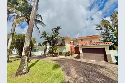 211 189th Ter, Sunny Isles Beach, FL 33160 - Photo 3