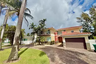 211 189th Terrace, Sunny Isles Beach, FL 33160 - Photo 3