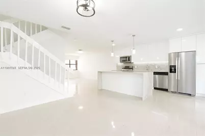 6080 W 26th Ct #101-9, Hialeah, FL 33016 - Photo 3