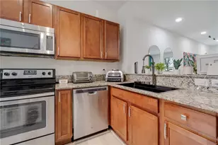 8916 SW 19th St, Miramar, FL 33025 - Photo 11