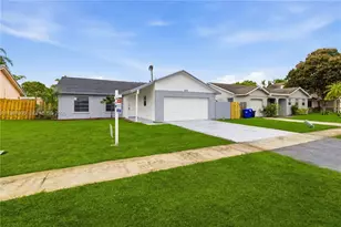 8500 SW 20th St, North Lauderdale, FL 33068 - Photo 3