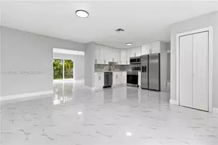 8500 SW 20th St, North Lauderdale, FL 33068 - Photo 7