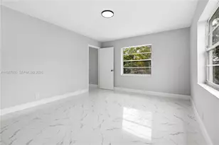 8500 SW 20th St, North Lauderdale, FL 33068 - Photo 23