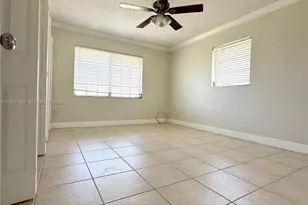 8500 SW 109th Ave, Miami, FL 33173 - Photo 11