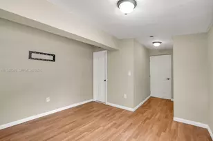 6321 NW 20th Ave, Miami, FL 33147 - Photo 21