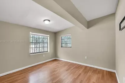 6321 NW 20th Ave, Miami, FL 33147 - Photo 17