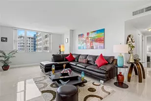 4330 Hillcrest Dr, Hollywood, FL 33021 - Photo 17