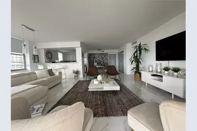 5555 Collins Ave #8R, Miami Beach, FL 33140 - Photo 7