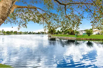 8980 Palm Tree Ln #8980, Pembroke Pines, FL 33024 - Photo 33