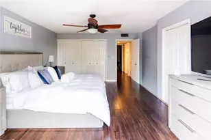 8980 Palm Tree Ln, Pembroke Pines, FL 33024 - Photo 23