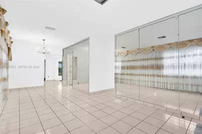 733 W 32 Street, Hialeah, FL 33012 - Photo 11