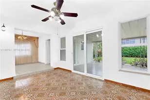 733 W 32nd St, Hialeah, FL 33012 - Photo 21