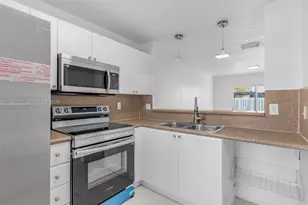 26309 SW 136th Pl, Homestead, FL 33032 - Photo 9