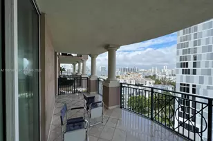 17555 Atlantic Blvd, Sunny Isles Beach, FL 33160 - Photo 3