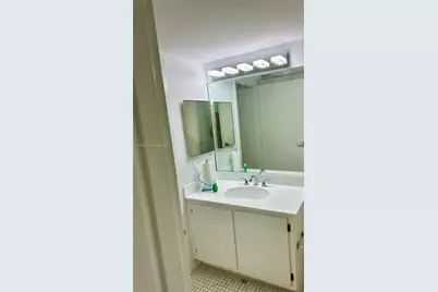 7601 E Treasure Dr #1406, North Bay Village, FL 33141 - Photo 7