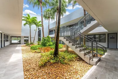 8390 W Flagler St #106, Miami, FL 33144 - Photo 5